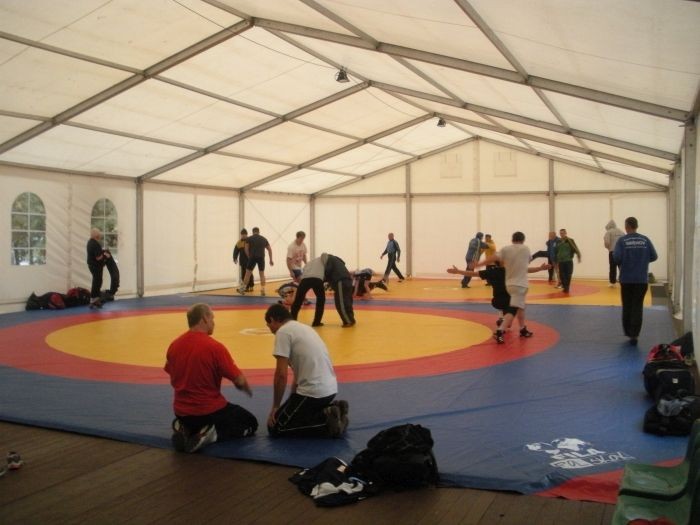 Hale Sportowe