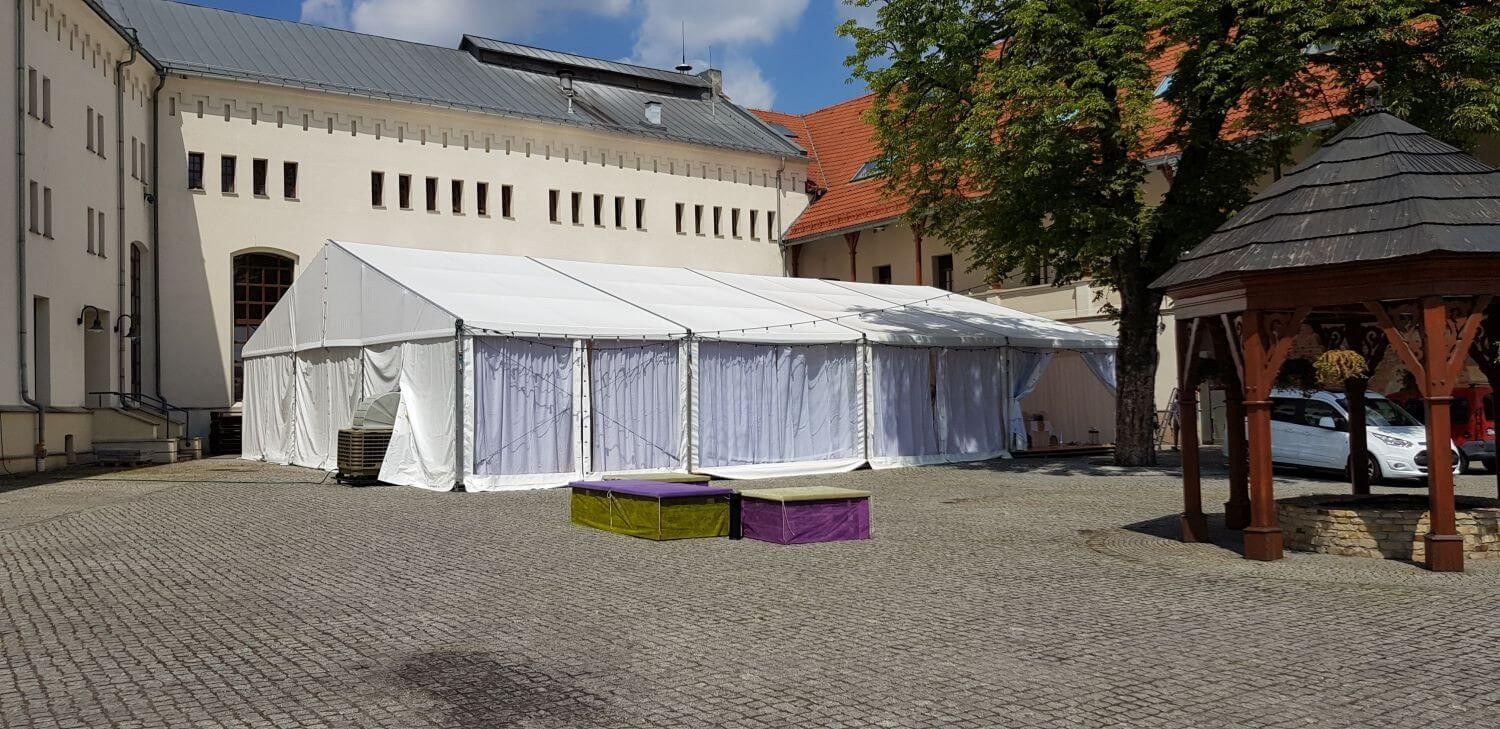 Hala namiotowa o szerokości 15m